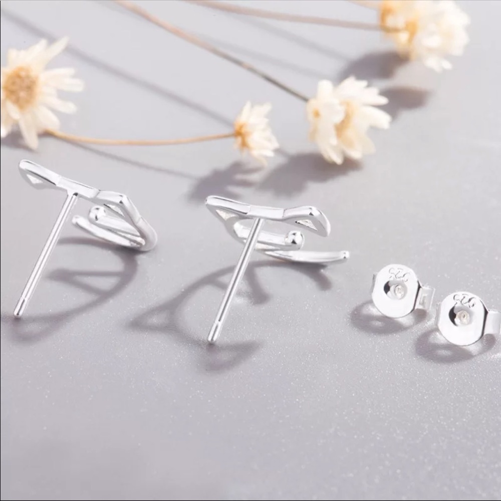 Sterling Silver 925 Cat Stud Earrings - Picture 2 of 5